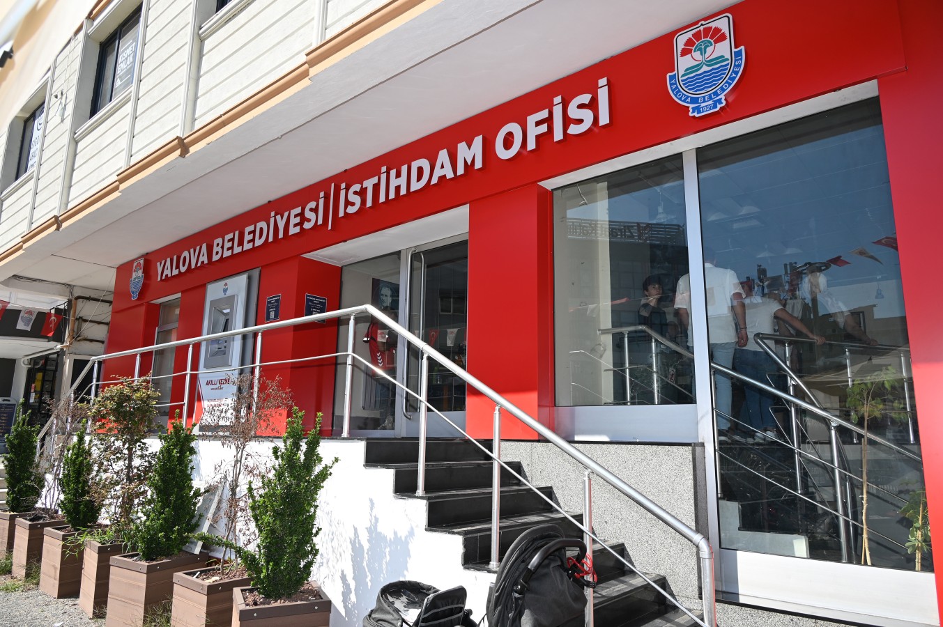 İSTİHDAM OFİMİZ 782 KİŞİYİ İŞ SAHİBİ YAPTI