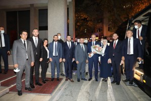 NUMAN KURTULMUŞ YALOVA BELEDİYESİNİ ZİYARET ETTİ