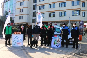 BELEDİYE VE EMNİYETTEN SOKAKTAKİ CANLAR İÇİN ORTAK ÇALIŞMA