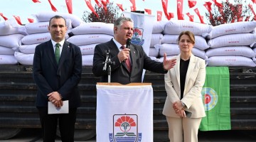 YEREL ÜRETİCİLERE 14 TON BUĞDAY TOHUMU DESTEĞİ