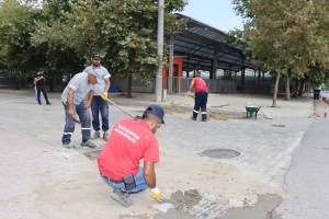 FEN İŞLERİ MÜDÜRLÜĞÜ EKİPLERİ DUR DURAK BİLMEDEN ÇALIŞIYOR