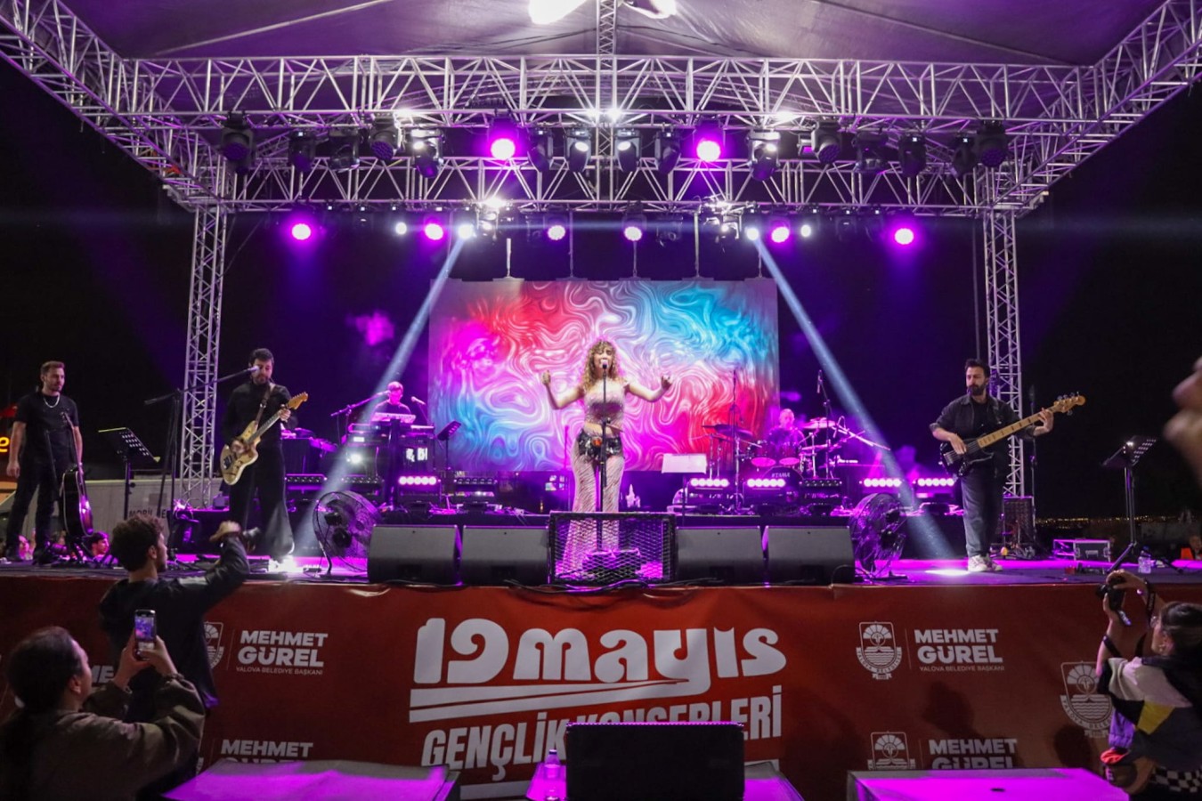 YALOVA’DA 19 MAYIS COŞKUSU KONSERLERLE TAÇLANDI